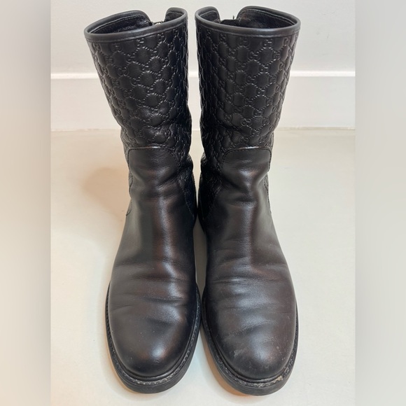 Authentic Gucci Leather Chelsea Boots | Size 7.5 | Logo Embossed - Picture 3 of 17